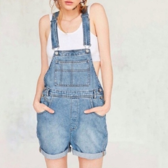 Urban Outfitters Pants - UO BDG sz 25 Linda denim shortall cuffed overall
